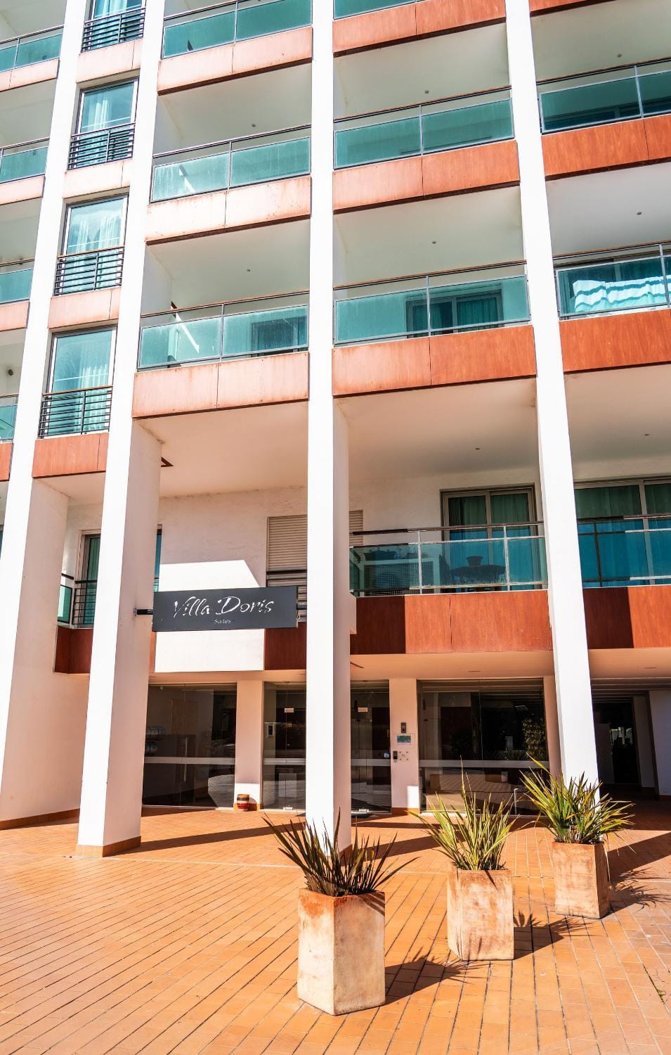 Property building, Facade/entrance
