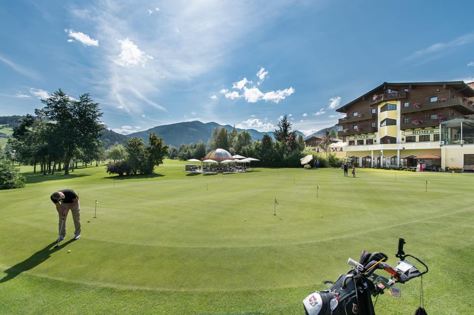 Property building, Natural landscape, Golfcourse, Minigolf
