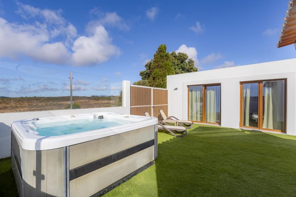 Patio, Hot Tub