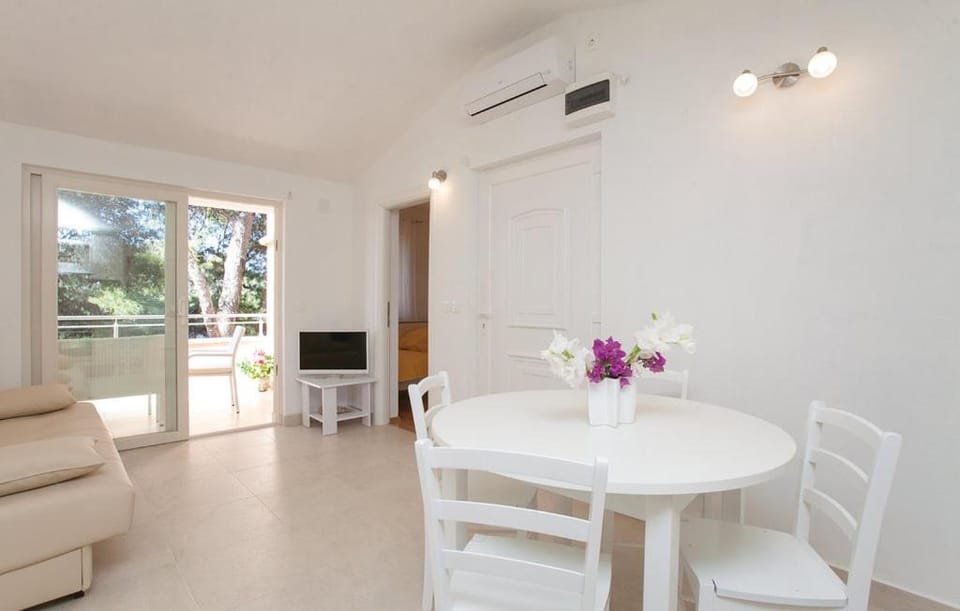 Balcony/Terrace, Living room