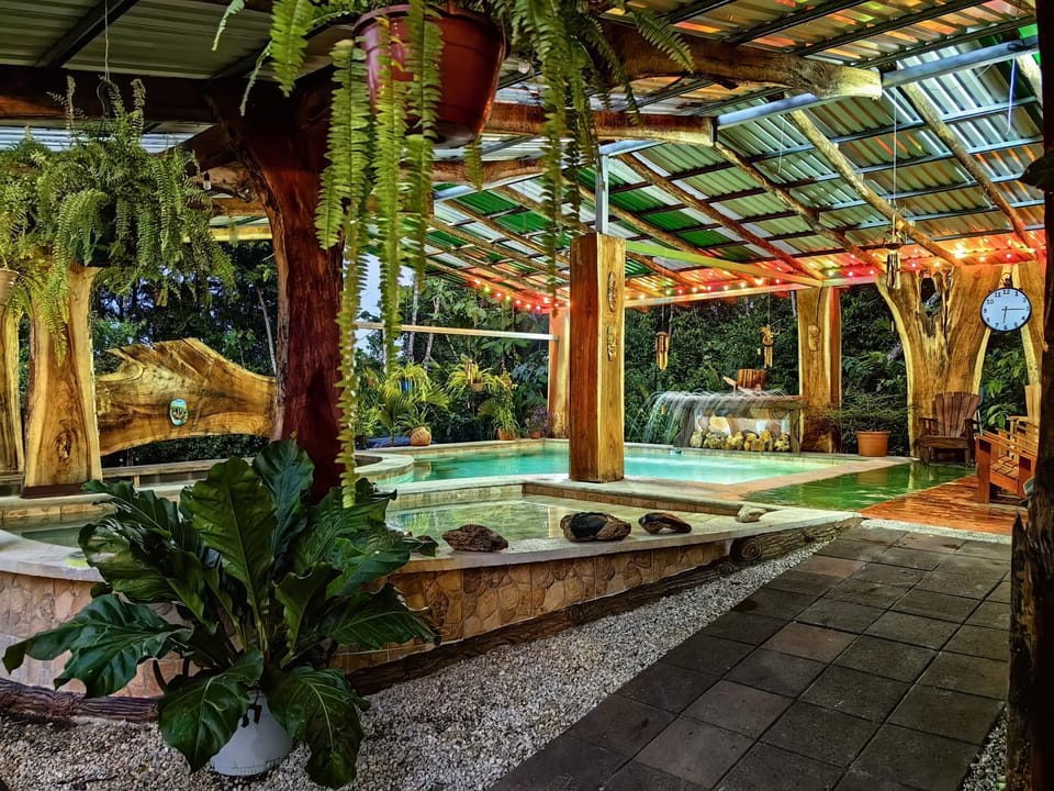 Swimming pool