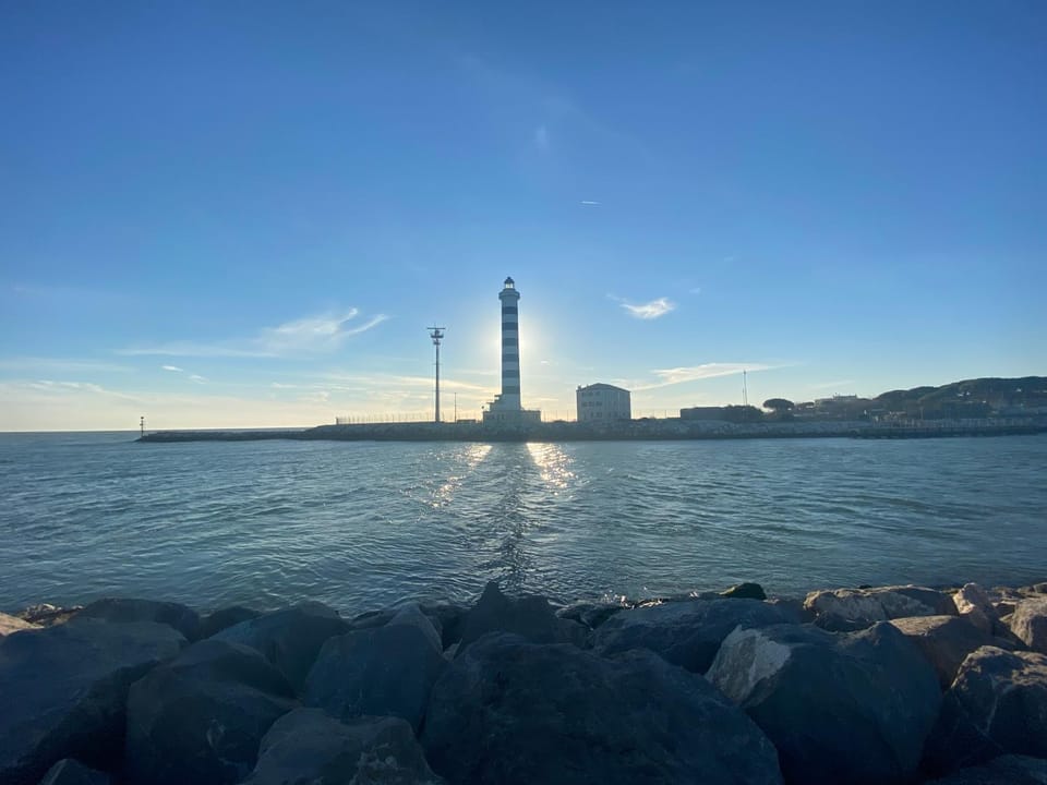 Nearby landmark, Natural landscape