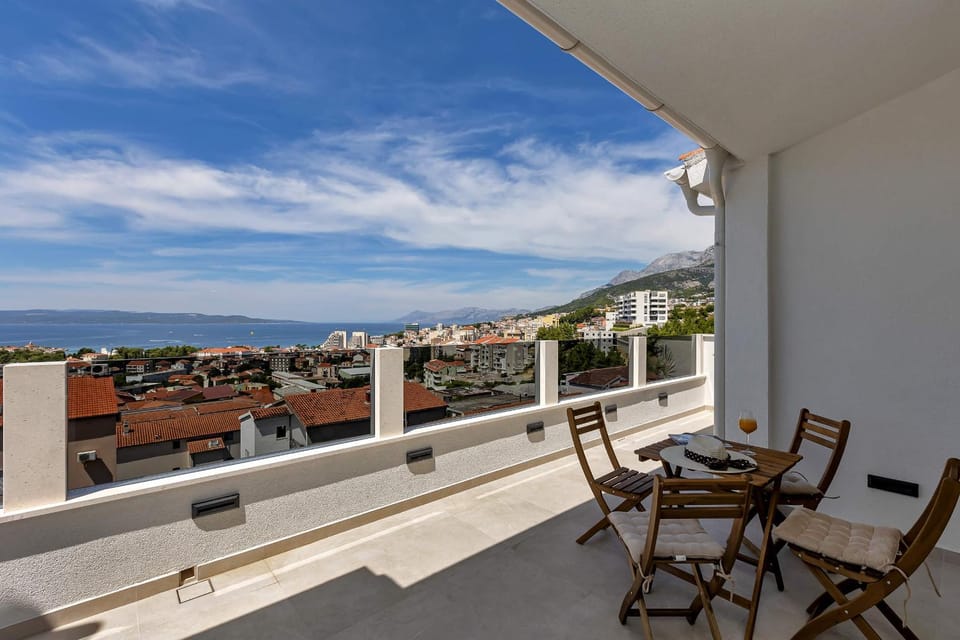 Balcony/Terrace, City view, Sea view