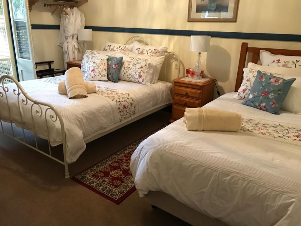 Guest House on Hyde Bed and Breakfast in Bellingen