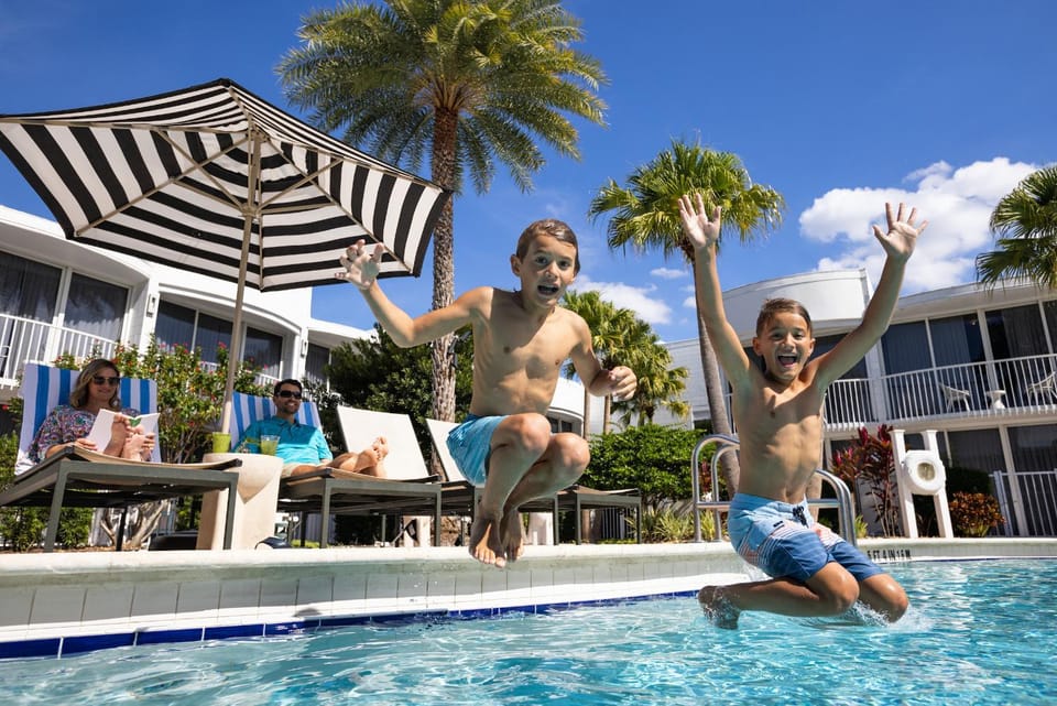 Pool view, Swimming pool, children, Family