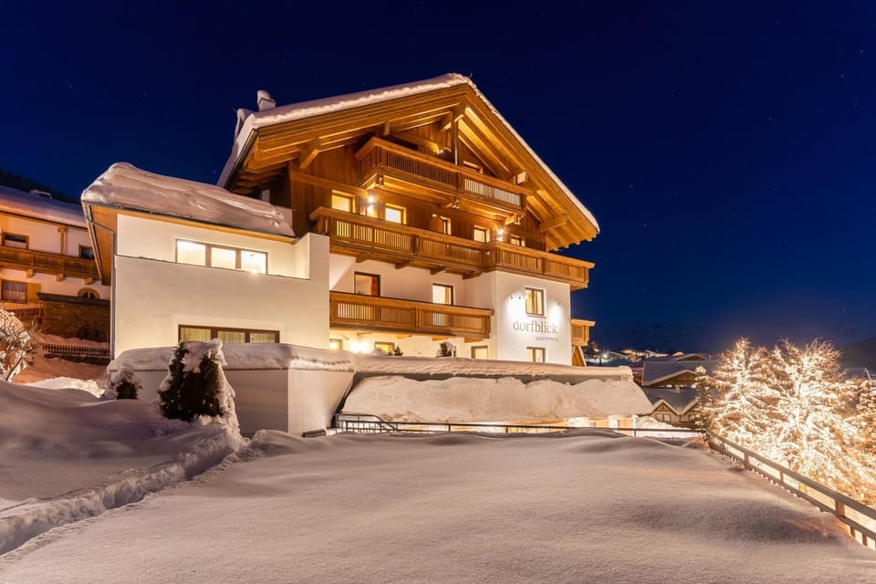 dorfblick FISS - apartments & rooms Bed and Breakfast in Serfaus