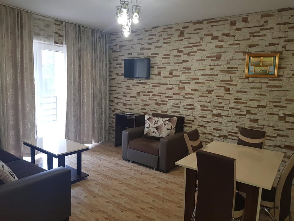 Living room, Photo of the whole room