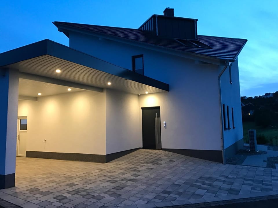 Facade/entrance, Night