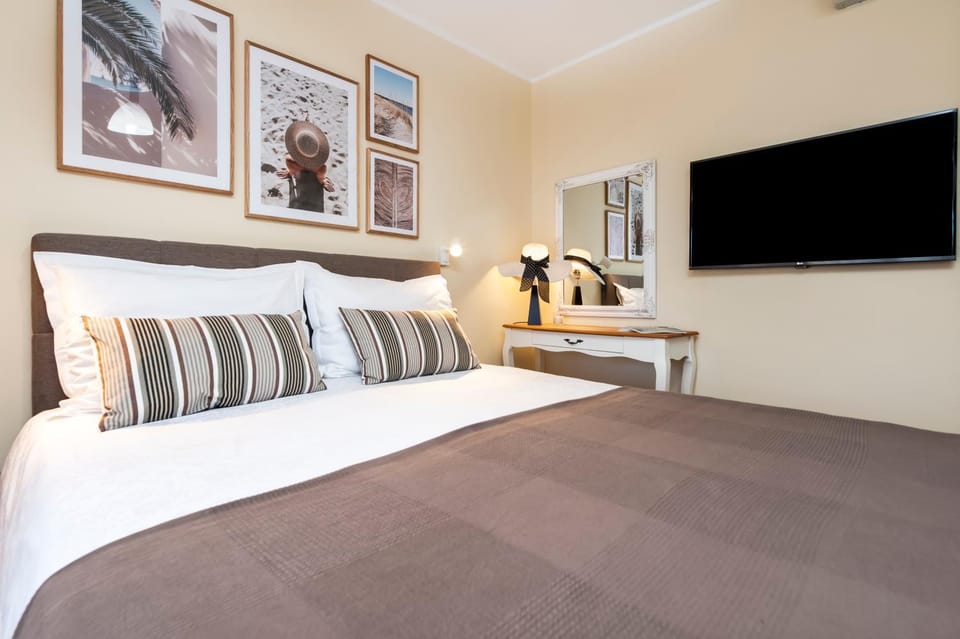 TV and multimedia, Bedroom