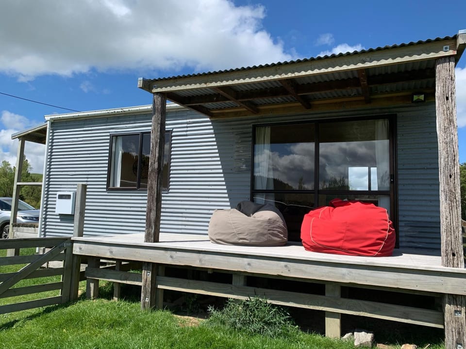 Fallow Hut Farm Stay in Wellington Region