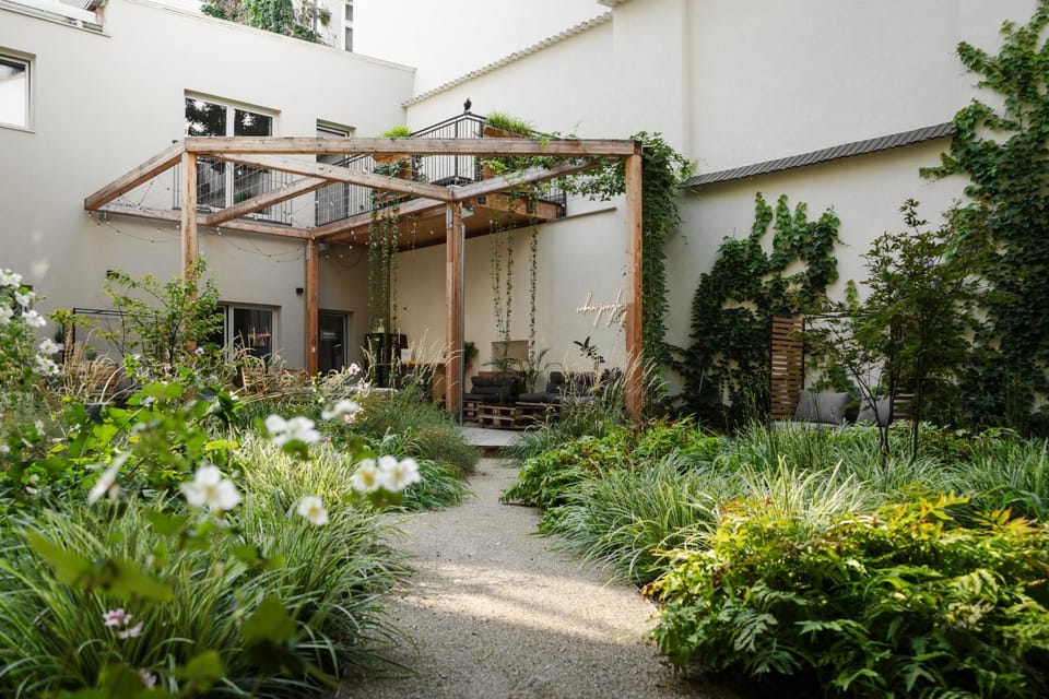 Patio, Garden, Balcony/Terrace, Garden view