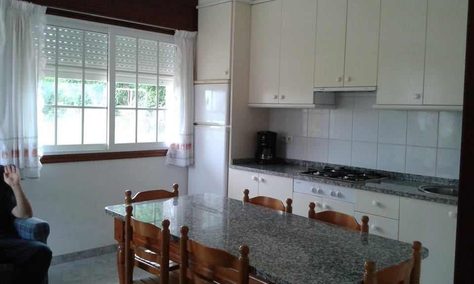 APARTAMENTOS NOVAS FOXOS Bajo Apartment in O Salnés