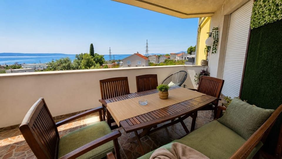 Balcony/Terrace, Seating area, Sea view
