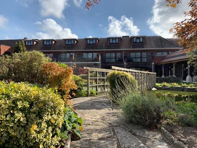 Property building, Spring, Garden, Garden view