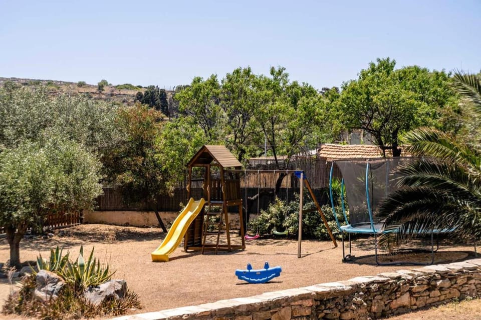 Villa Gaia - Traditional Stone Villa House in Decentralized Administration of the Aegean
