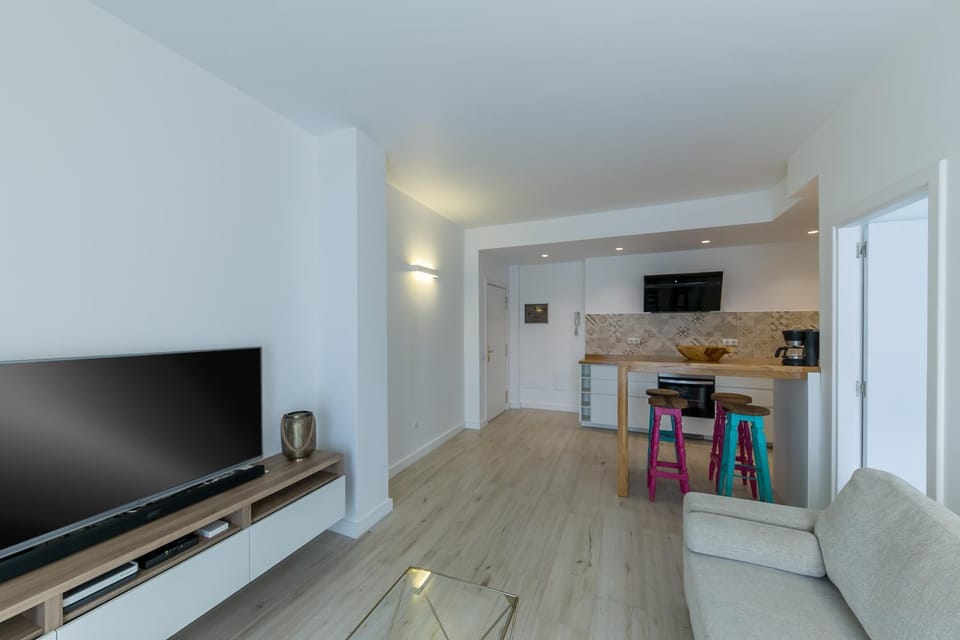 Deluxe Apartment Las Canteras with Wifi Apartment in Las Palmas de Gran Canaria
