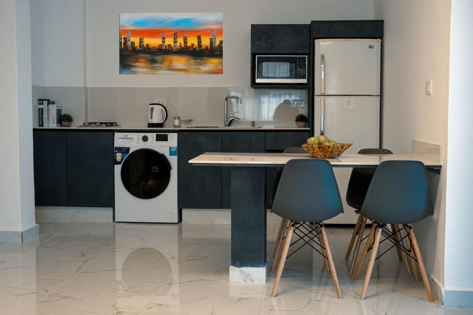 Kitchen or kitchenette, kitchen
