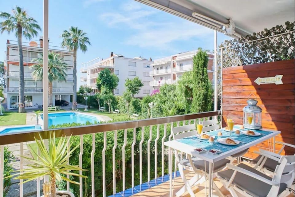 Pure Pool Sensation Apartment Sitges Apartment in Sitges