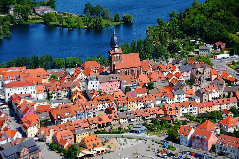 Day, Bird's eye view