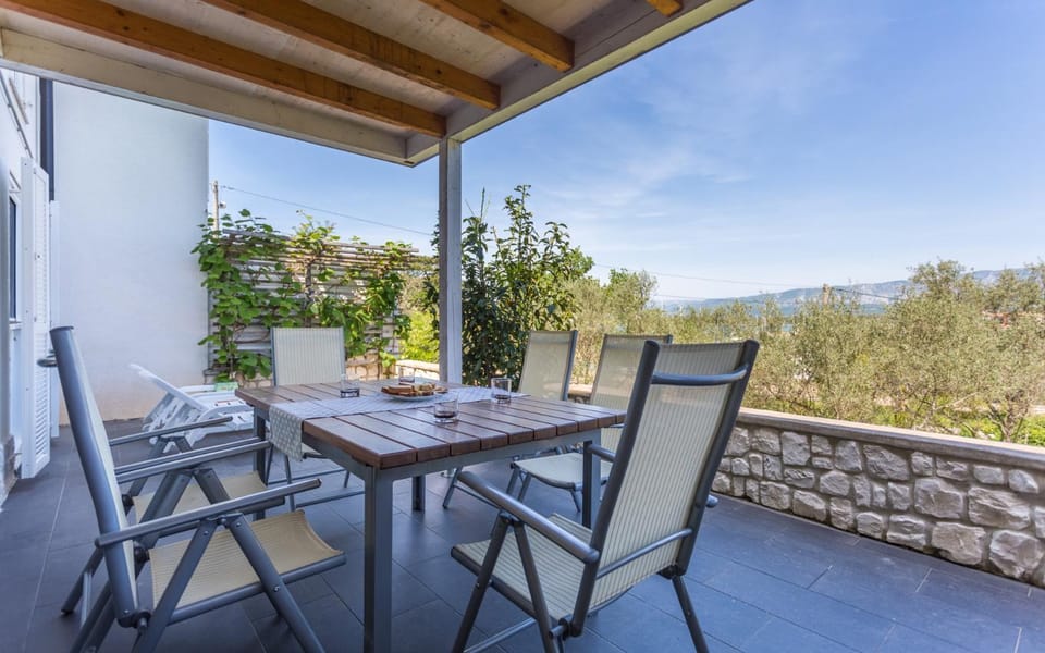 Patio, Balcony/Terrace, Balcony/Terrace