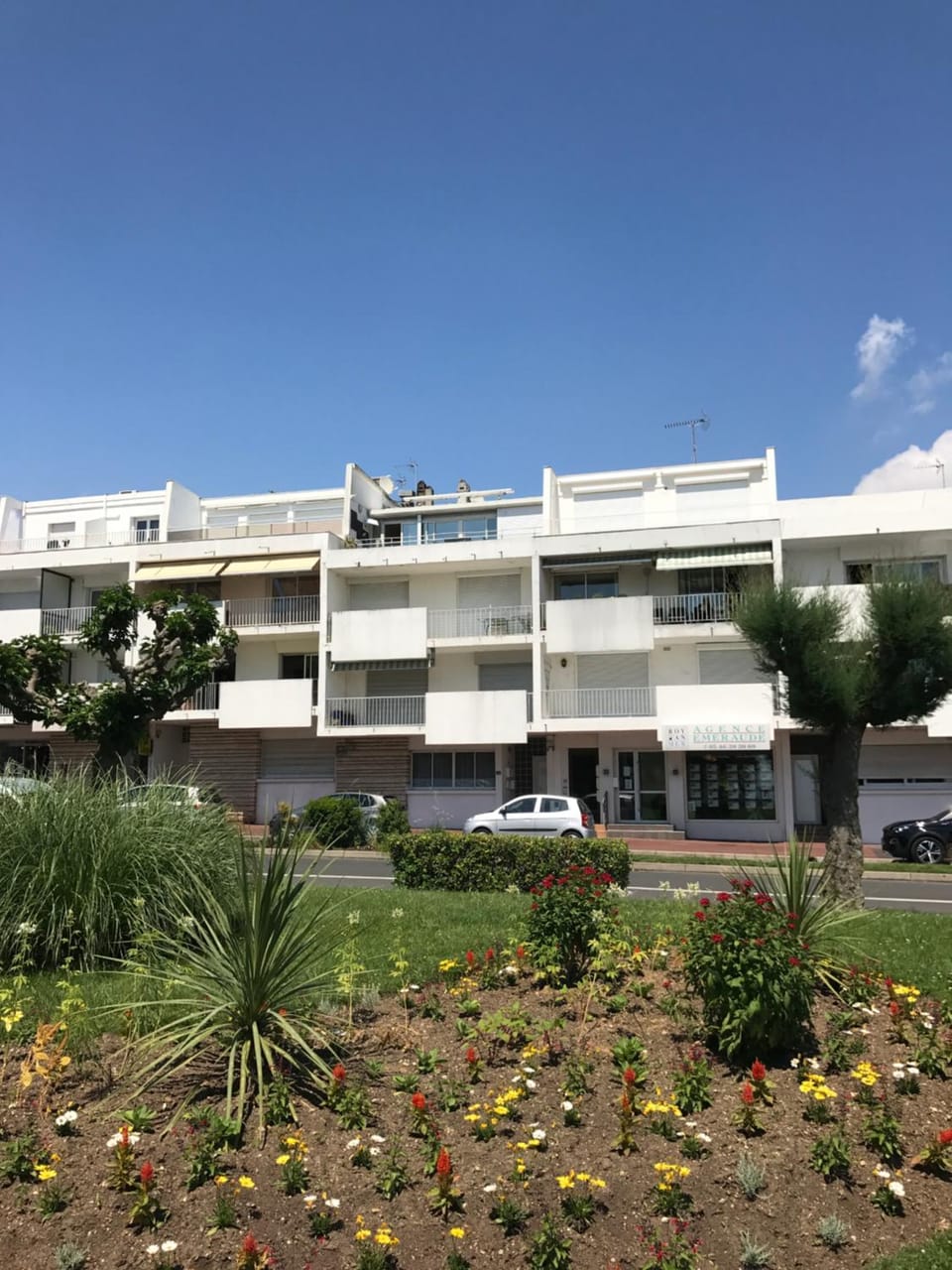 Property building, Parking