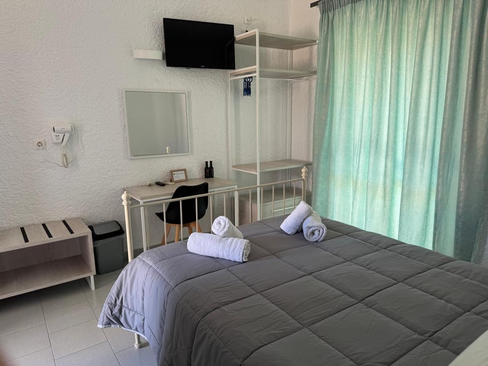 Georgina Hotel in Islands