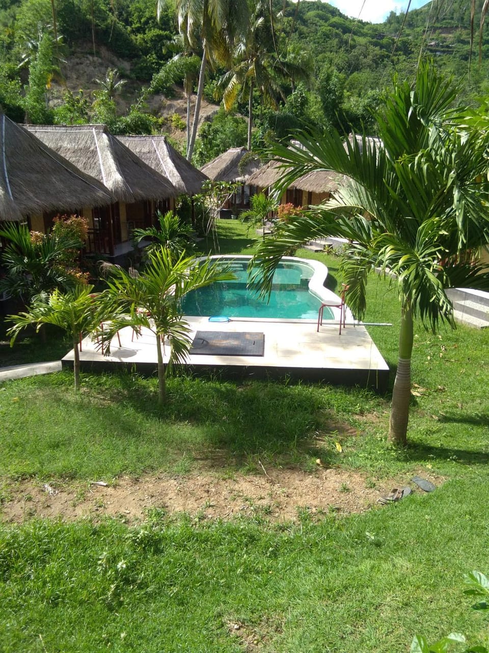 Swimming pool