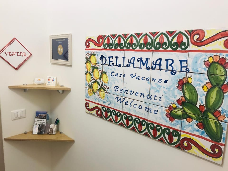 Logo/Certificate/Sign