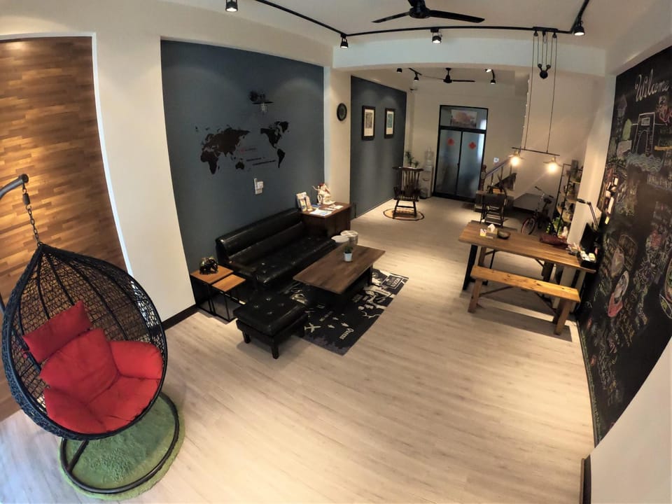 客梢 Cushare #市政府商務住宿 #停車方便 #可包棟 Vacation rental in Kaohsiung