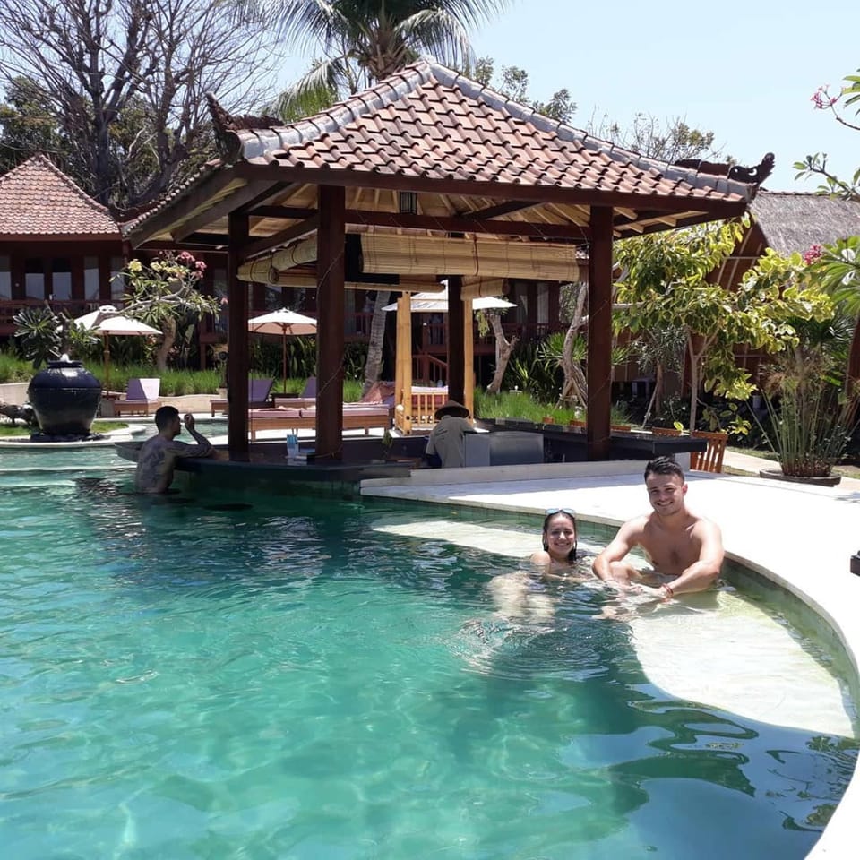 Swimming pool, group of guests