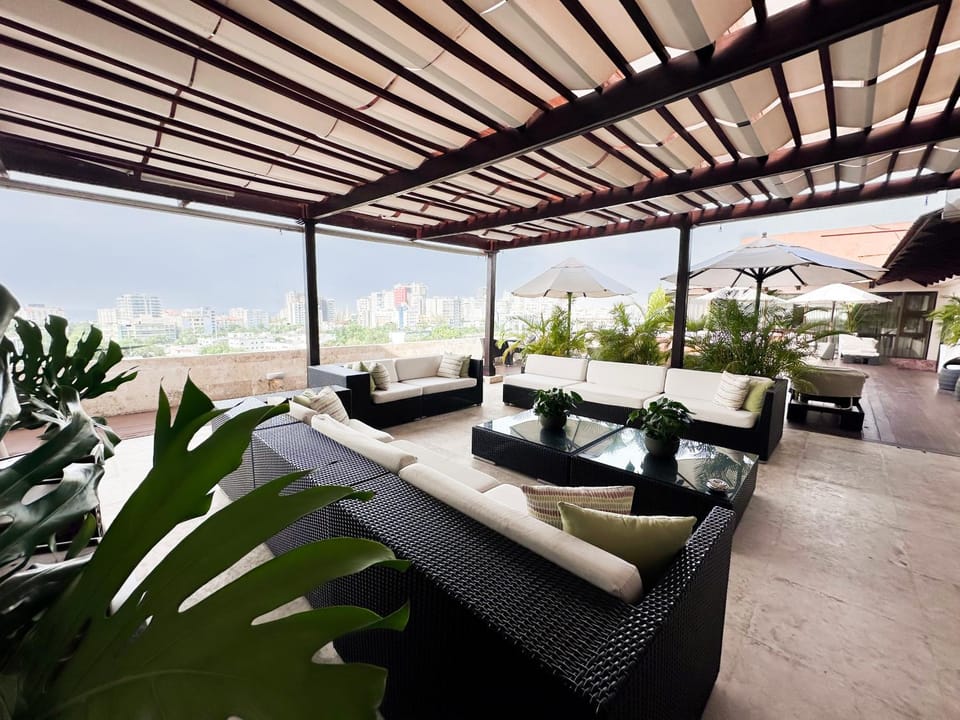Seating area, City view, Swimming pool
