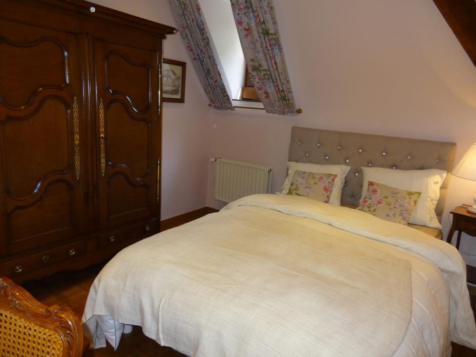 Le chateau des eglantines Bed and Breakfast in Charleroi