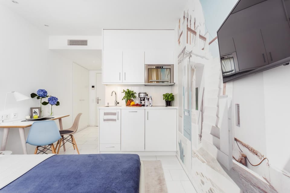 Kitchen or kitchenette, Photo of the whole room