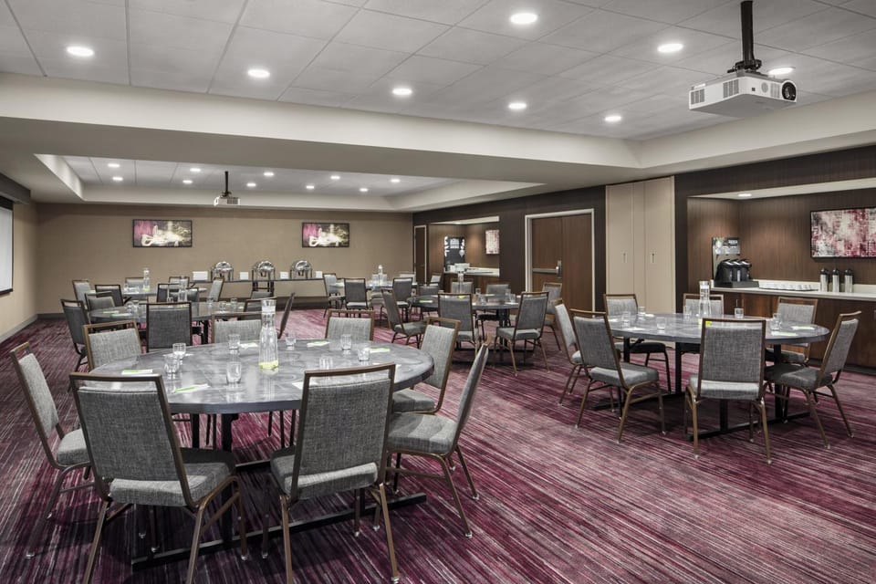 Meeting/conference room
