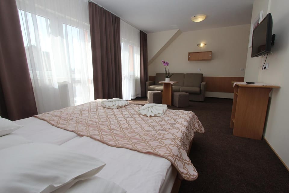 Sunset Przymorze Campground/ 
RV Resort in West Pomeranian Voivodeship, Poland