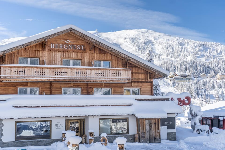 Property building, Winter, Mountain view