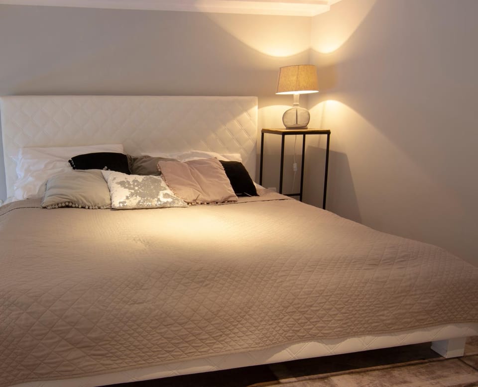 HolidayHomePL BALTIC z antresolą i balkonem przy plaży Apartment in Miedzyzdroje