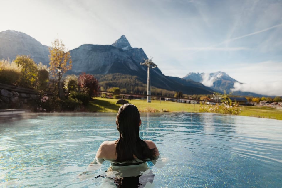 View (from property/room), Mountain view, Swimming pool