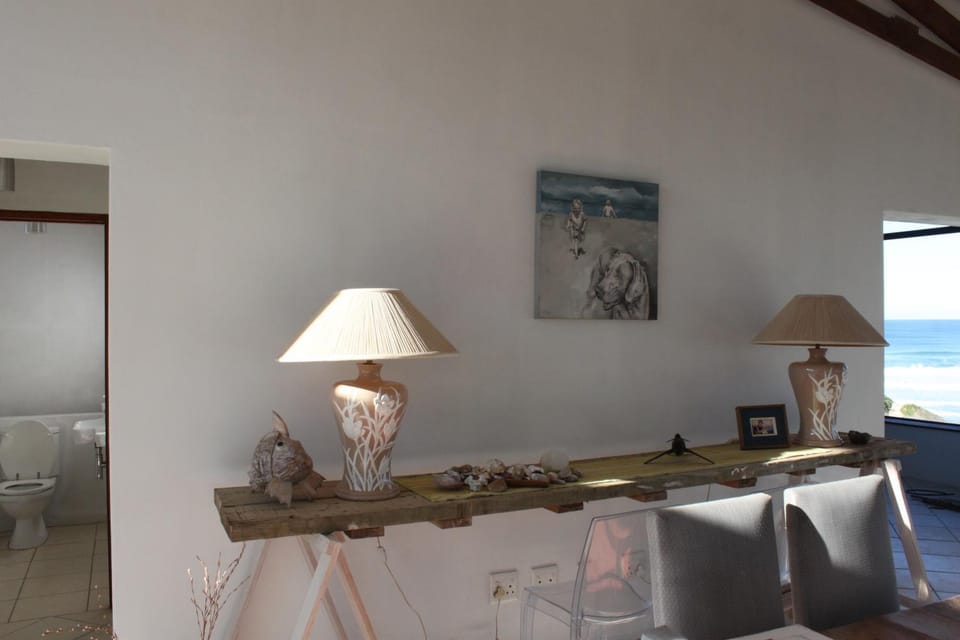 Oyster bay beach house House in Eastern Cape