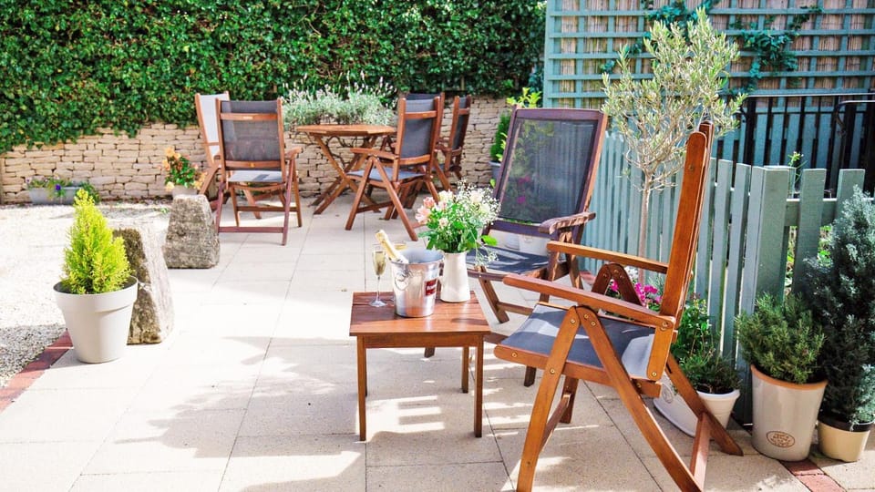 Garden, Balcony/Terrace, Parking
