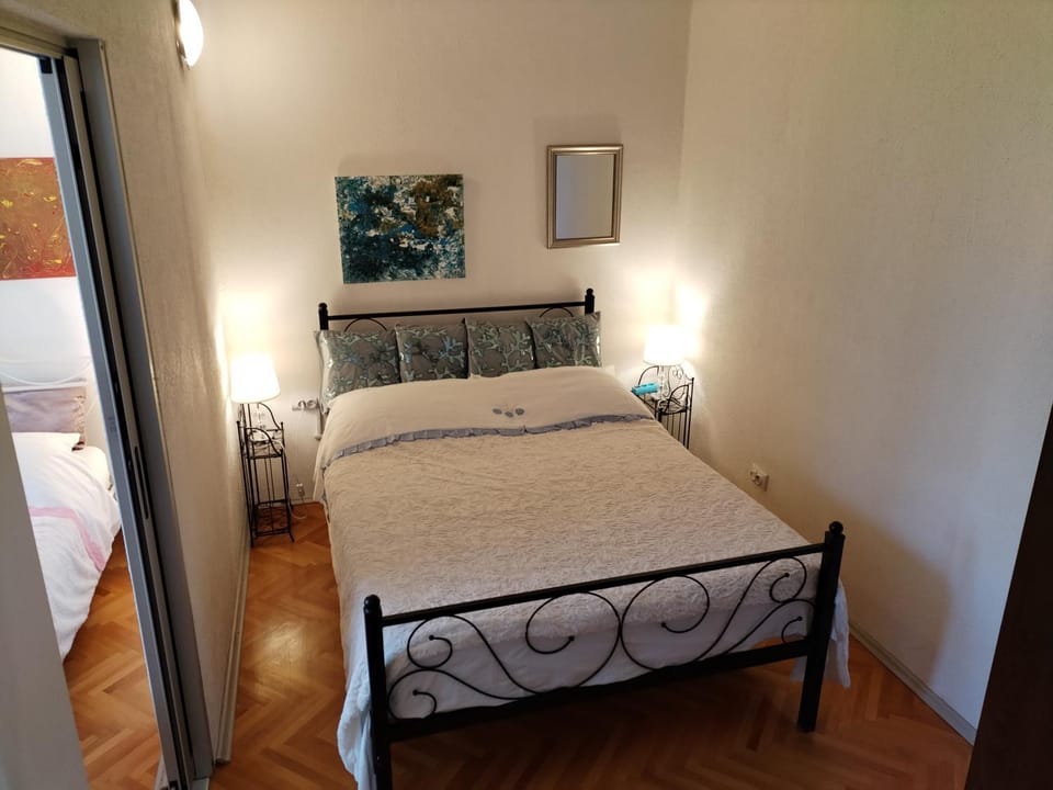 Apartment Suzana 2BR Split with balcony Apartment in Split