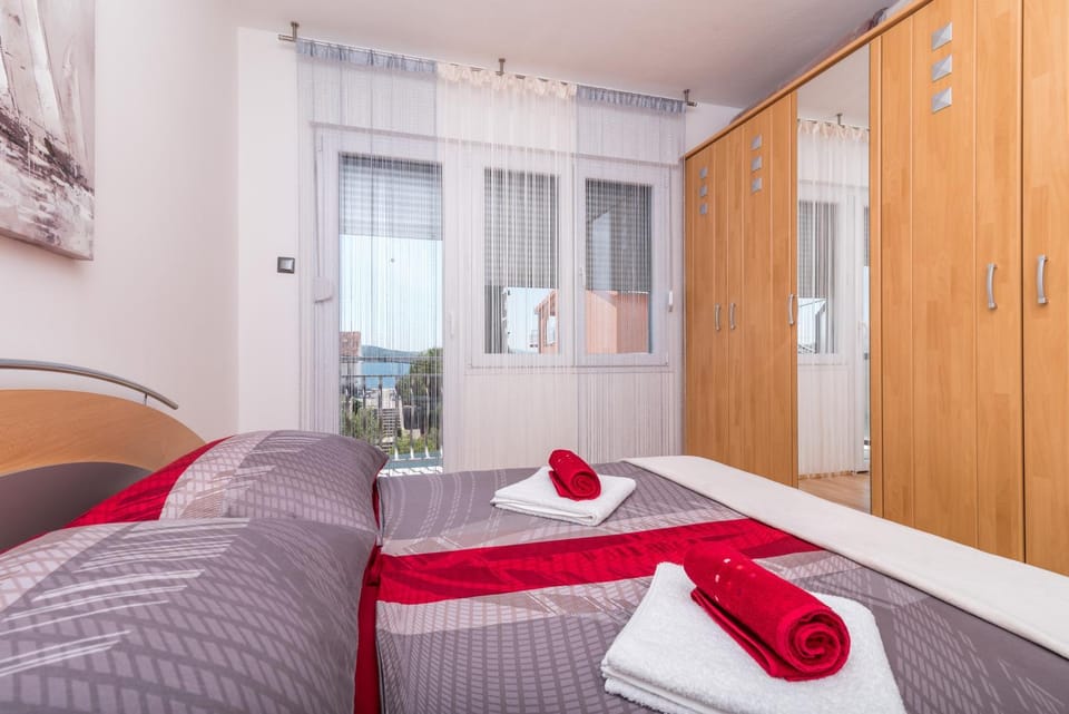 Spring, Day, Summer, Balcony/Terrace, Bedroom, On site, Sea view