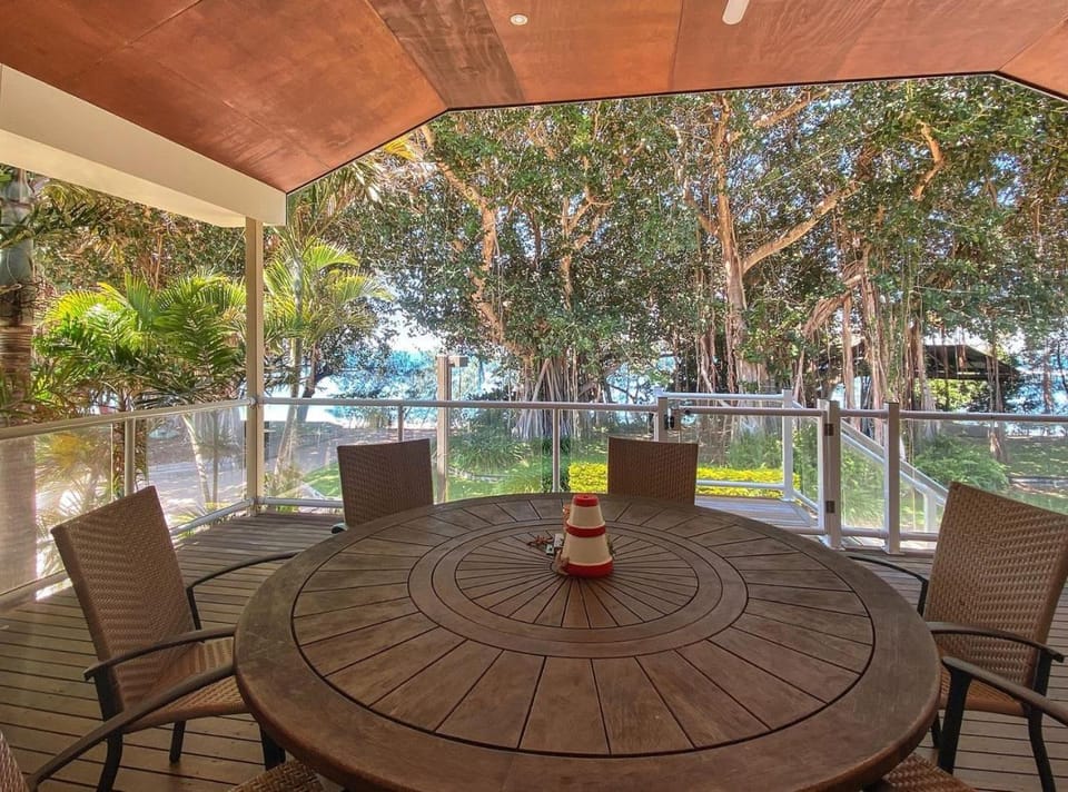 Picnic Bay Apartments Unit 4 Apartment in Queensland