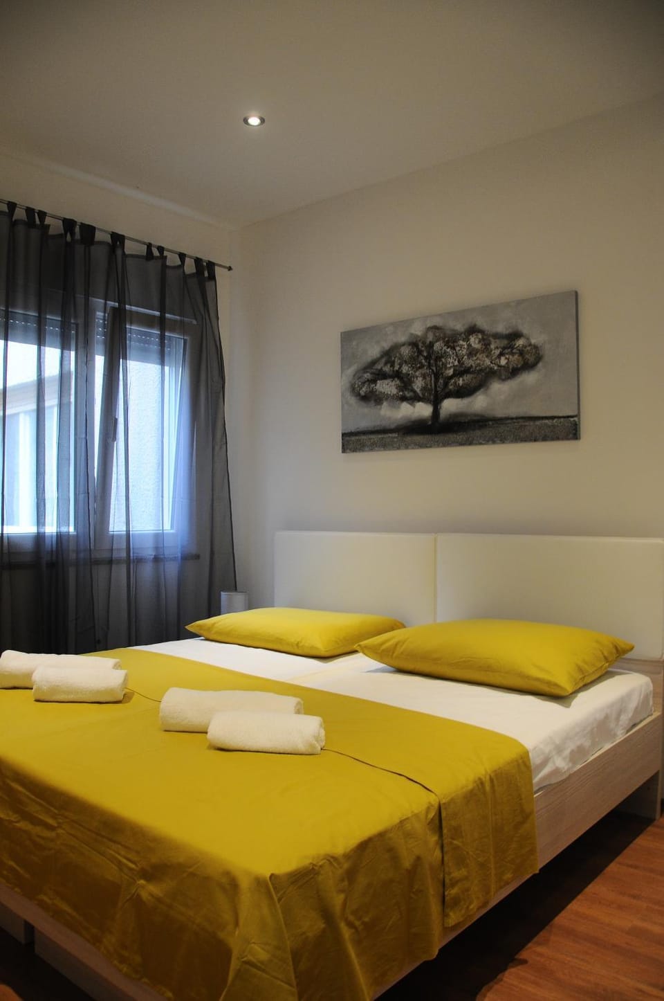 Spring, Day, Summer, View (from property/room), Decorative detail, Bedroom, On site