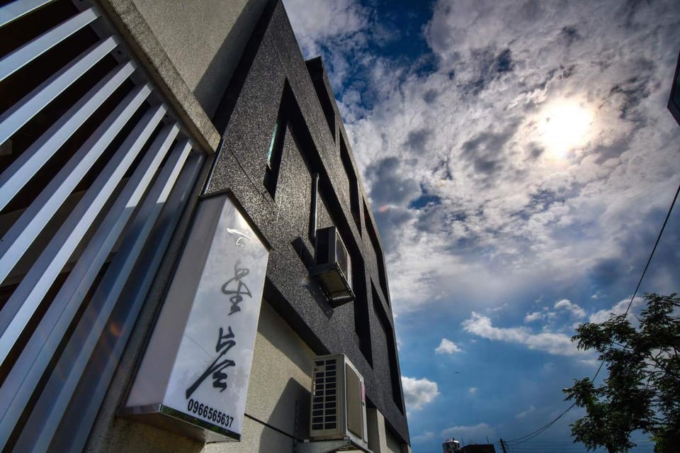 Property building, Business facilities, Area and facilities