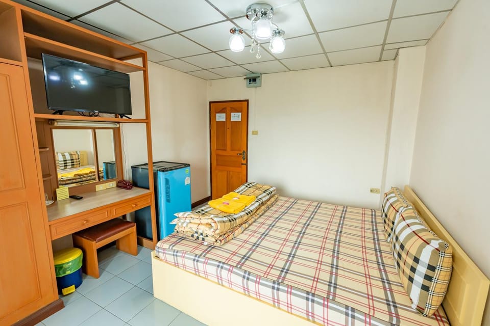 Tat Hotel Apartment hotel in Bangkok
