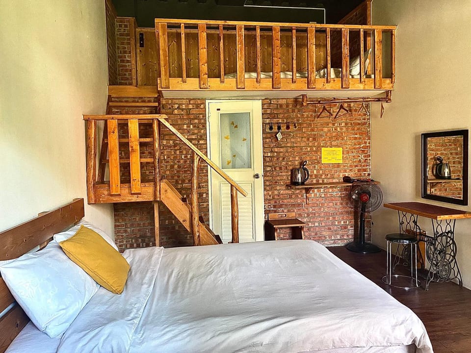 Red brick 642 B&B Vacation rental in Taiwan, Province of China