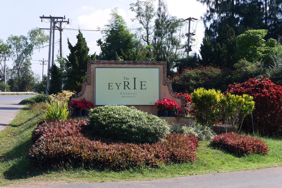 Property building, Property logo or sign