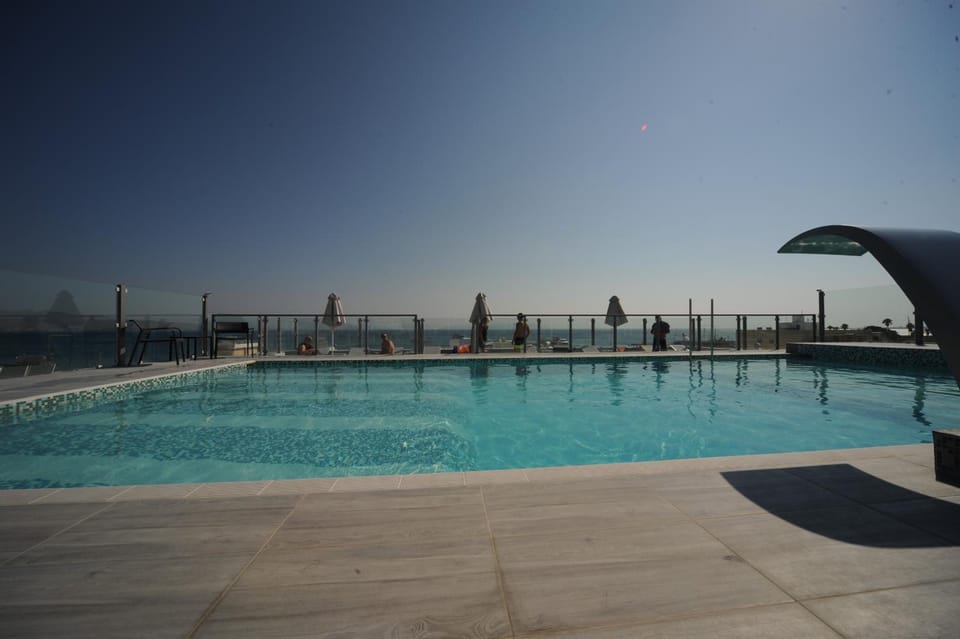 Sea view, Swimming pool