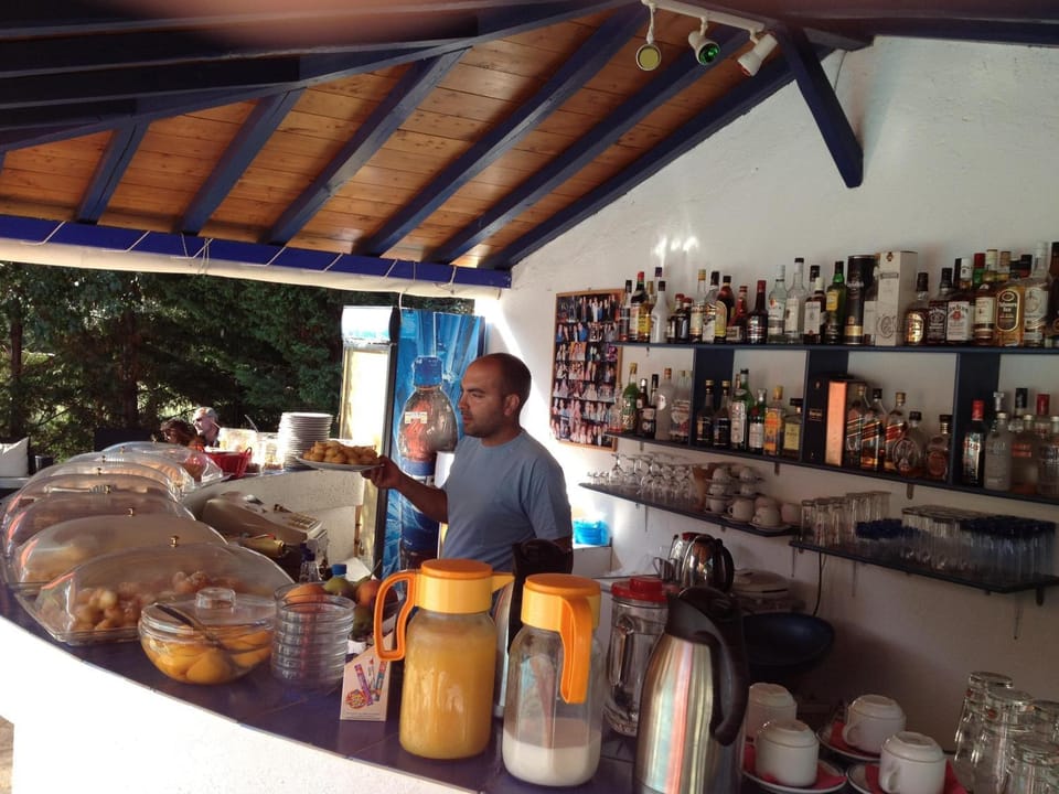 Lounge or bar, Buffet breakfast